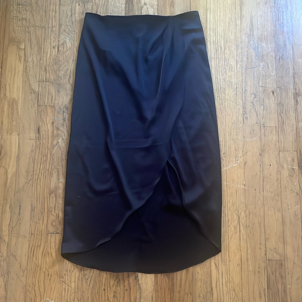 Urban Outfitters black silk skirt Sz Lrg